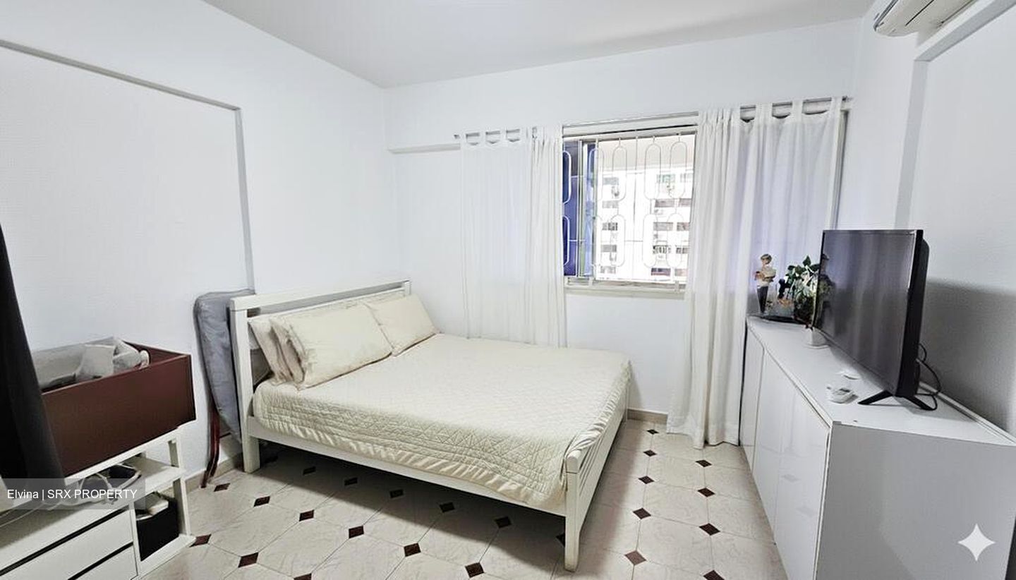 Blk 141 Lorong Ah Soo (Hougang), HDB Executive #575657521
